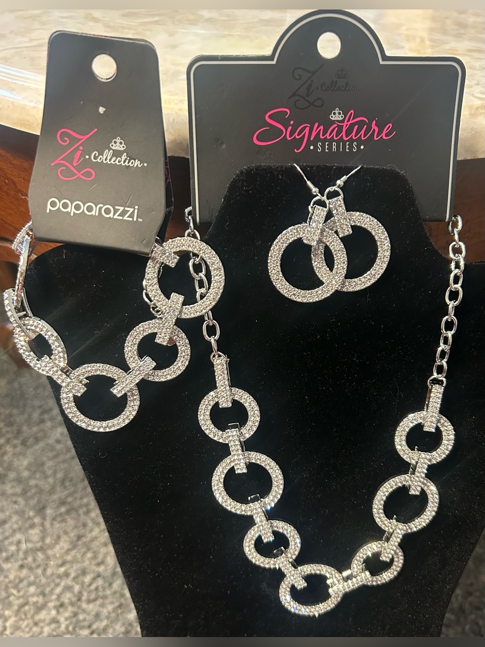 The Missy Paparazzi Signature Zi Necklace & Bracelet Set